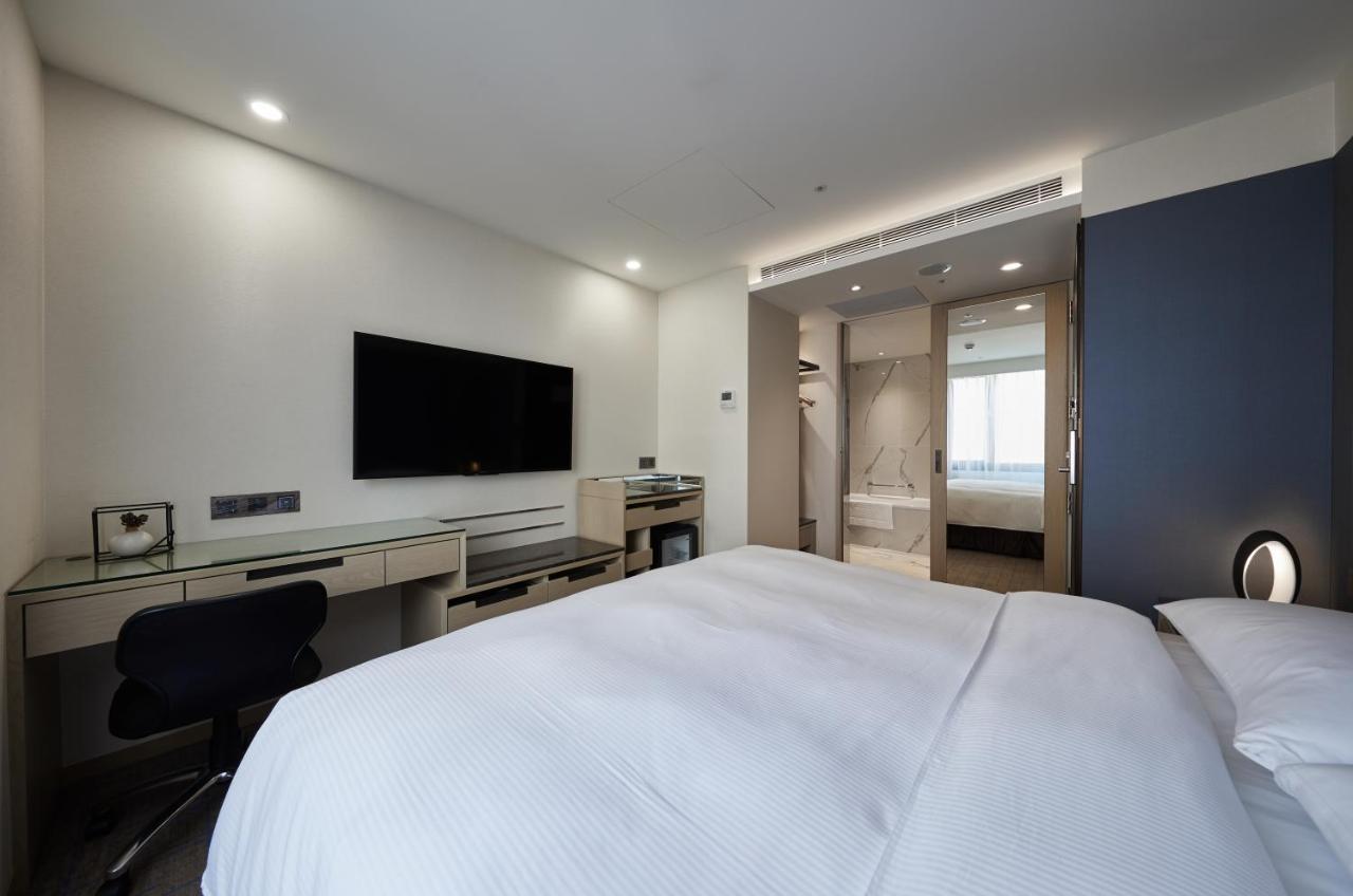 K Hotels Taipei Linsen Exterior photo